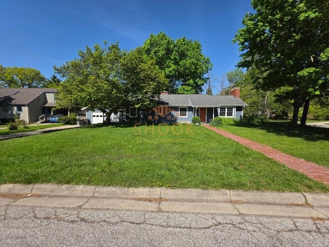 property at 1825 Garden St