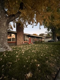 840 Lahontan Way in Reno, NV - Foto de edificio - Building Photo