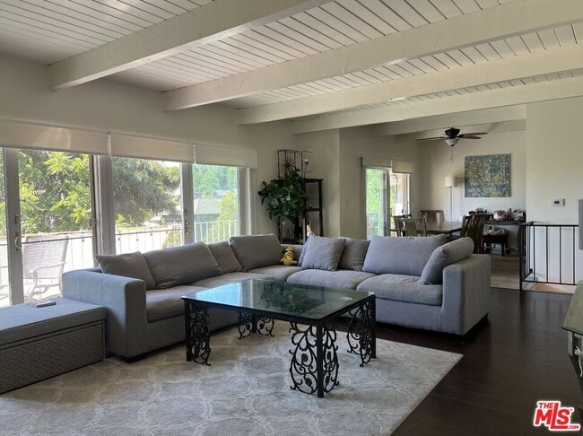 640 Cavanagh Rd in Glendale, CA - Building Photo - Building Photo