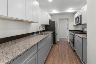 70 Clairmount St, Unit 3B in Detroit, MI - Building Photo - Building Photo