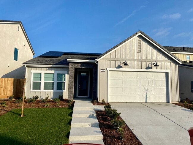 property at 709 Fir St W