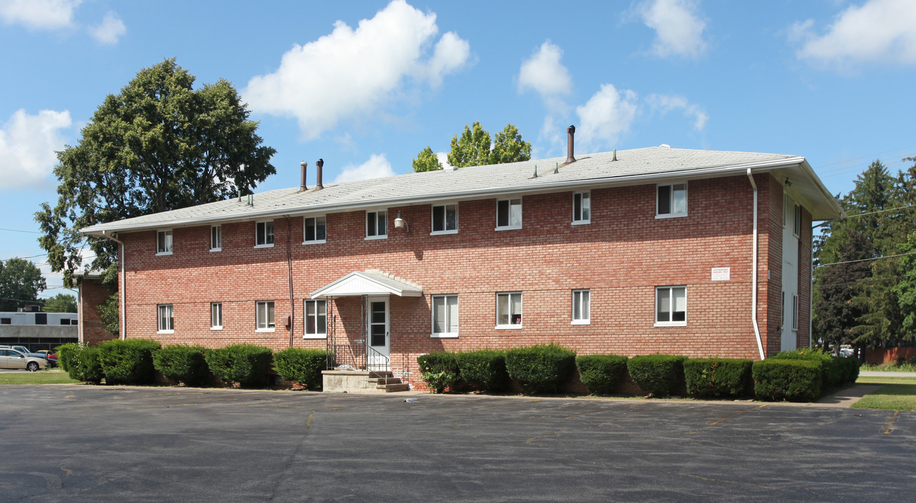 Stone Road Apartments in Greece, NY - Building Photo