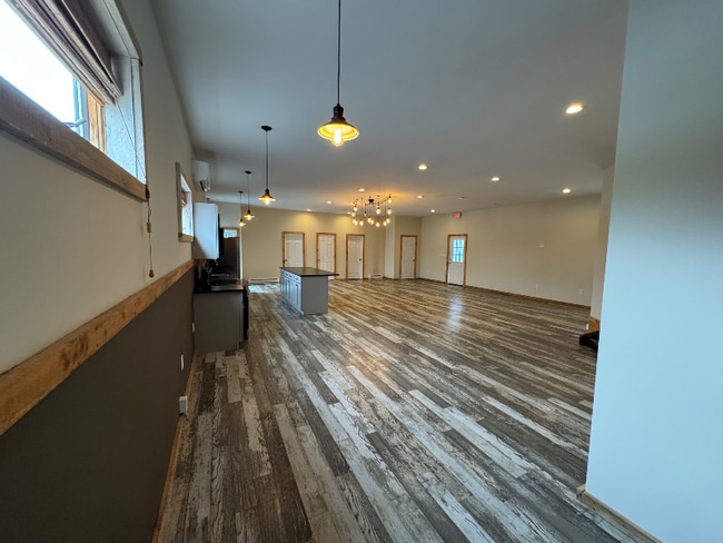 120 Sans Dr in Henryville, PA - Building Photo - Building Photo