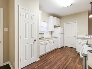 13541 Lake Breeze Ln in Willis, TX - Building Photo - Building Photo