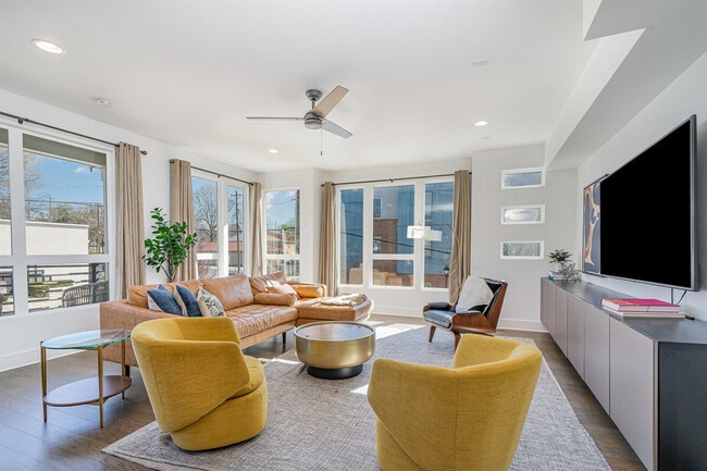 property at 1659 Duckworth Ave