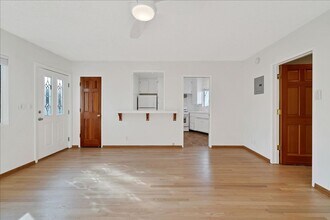 1739 Washington Way-Unit -UNIT 01 in Los Angeles, CA - Building Photo - Building Photo