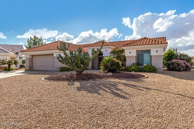 14113 W Robertson Dr in Sun City West, AZ - Foto de edificio - Building Photo