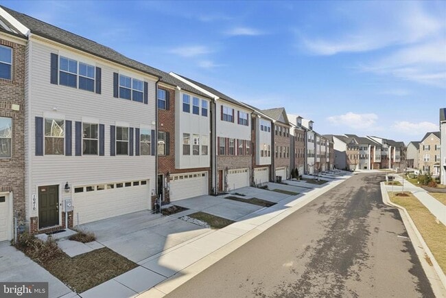 property at 16416 Fife Wy