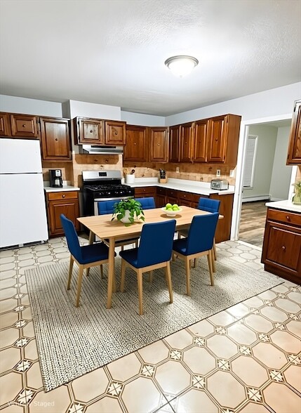 230 Havre St, Unit 2 in Boston, MA - Foto de edificio - Building Photo