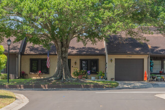 Raintree Village Condominiums in Clearwater, FL - Building Photo - Building Photo