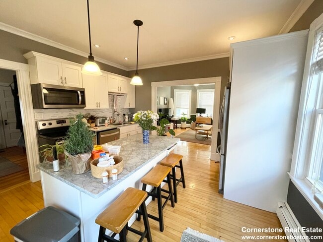 76 Parker Hill Ave, Unit 1