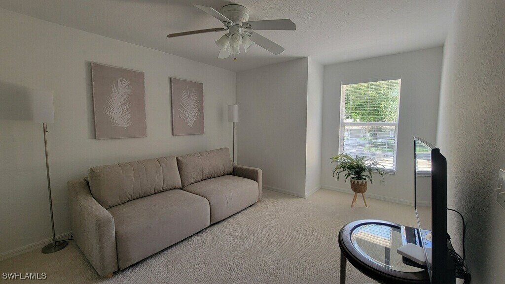 341 Emerald Bay Cir in Naples, FL - Building Photo