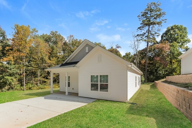 5507 Laborde Ave in Charlotte, NC - Building Photo - Building Photo