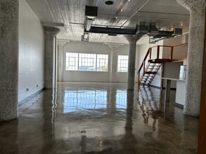 1308 Factory Pl in Los Angeles, CA - Building Photo - Building Photo