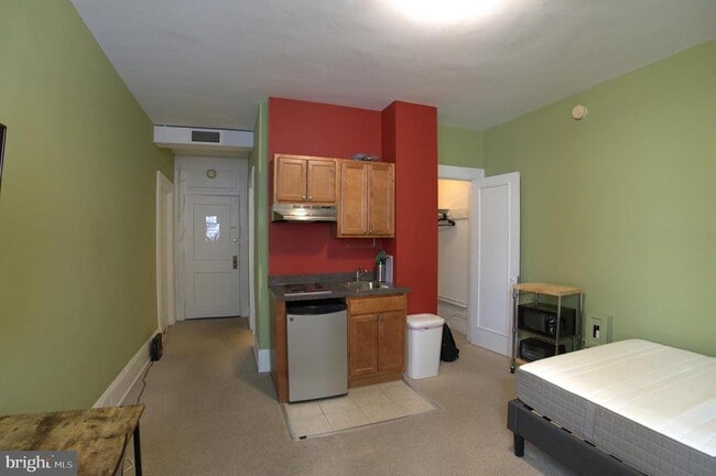 property at 1324 Locust St