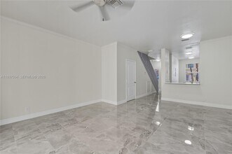 810 NE 212th Terrace in Miami, FL - Building Photo - Building Photo