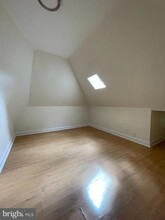 5222 Greene St, Unit 3 in Philadelphia, PA - Foto de edificio - Building Photo
