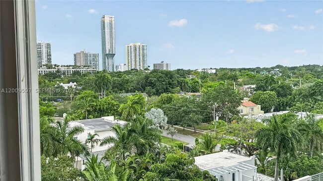 property at 280 SW 20th Rd
