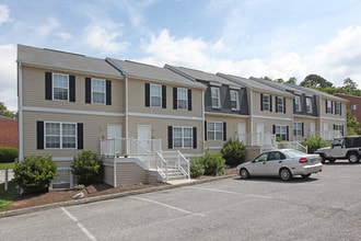 Copper Beech at Radford in Radford, VA - Building Photo - Building Photo