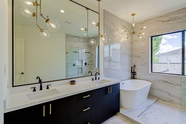 property at 1803 Dunlavy St