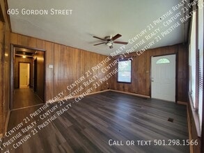 605 Gordon St in North Little Rock, AR - Building Photo - Building Photo
