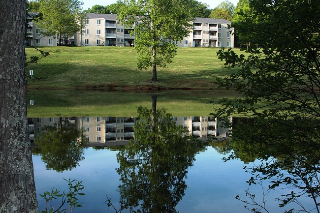 Huntingwood Apartments