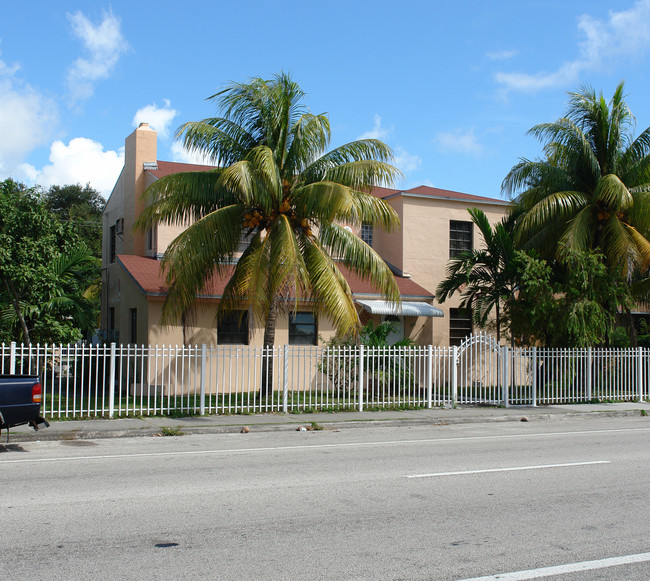 321 NE 82nd St in Miami, FL - Building Photo - Building Photo