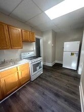 206 Montgomery Street Apartments in Bloomfield, NJ - Building Photo - Building Photo