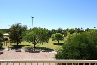 10080 E Mountainview Lake Dr, Unit 330 in Scottsdale, AZ - Building Photo - Building Photo