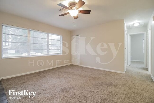 1275 W Wellington Dr in Deltona, FL - Building Photo - Building Photo