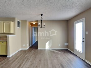 14345 Banister Dr in Noblesville, IN - Building Photo - Building Photo