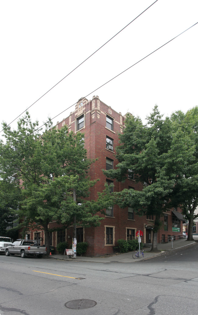 Burlingame Apartments in Seattle, WA - Foto de edificio - Building Photo