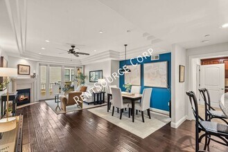 12044 Hoffman St in Los Angeles, CA - Foto de edificio - Building Photo