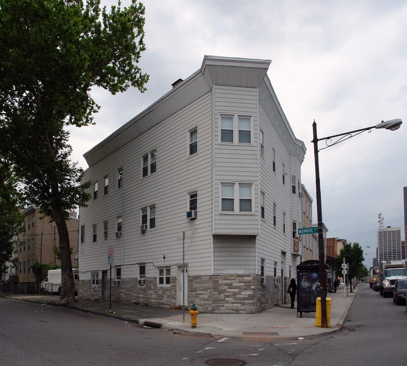 498-500 Market St in Newark, NJ - Foto de edificio