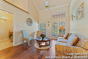 8252 Garden N Dr in San Antonio, TX - Building Photo - Building Photo