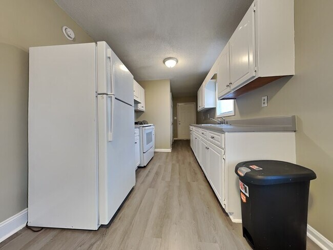 481 Iota Ave S in Birmingham, AL - Building Photo - Building Photo