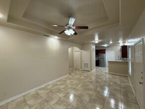 710 Alta Vista Dr in Laredo, TX - Building Photo - Building Photo