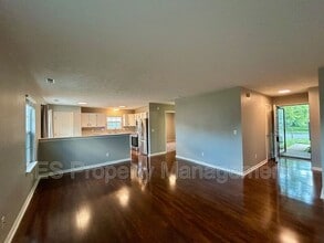 6021 Morning Dove Dr in Indianapolis, IN - Building Photo - Building Photo