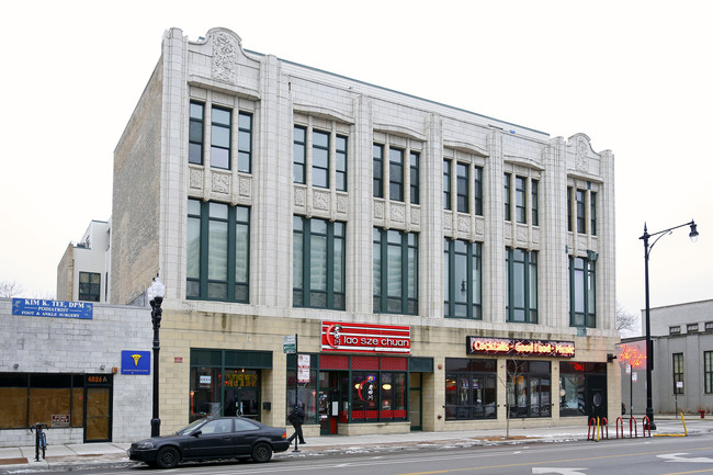 Gunnison Street Lofts in Chicago, IL - Building Photo - Building Photo