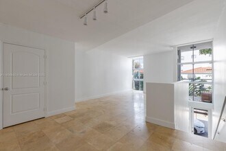 600 76th St in Miami Beach, FL - Building Photo - Building Photo