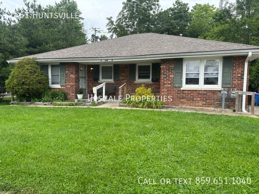 1461 Huntsville Dr in Lexington, KY - Building Photo