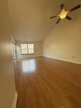 504 Water Course Row in Rocky Hill, CT - Building Photo - Building Photo