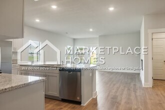 2070 Hyacinth Ln in Hernando, MS - Foto de edificio - Building Photo