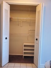 240 Harmon Cove Tower in Secaucus, NJ - Building Photo - Building Photo