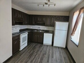 5321 Whisperwood Ct in Anniston, AL - Building Photo - Building Photo