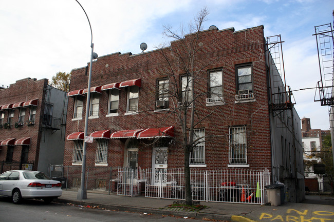 1425 Croes Ave in Bronx, NY - Foto de edificio - Building Photo