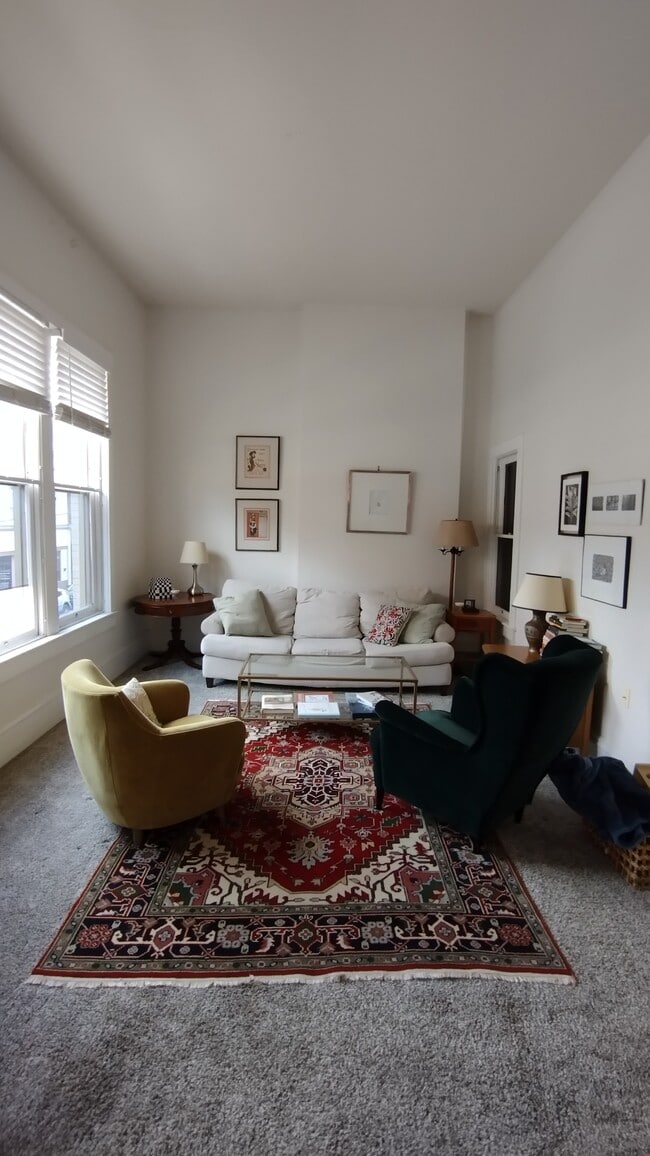 139 N 4th St in Steubenville, OH - Building Photo - Building Photo