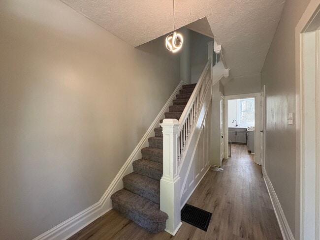 129 Dunbar Ave in Pittsburgh, PA - Building Photo - Building Photo