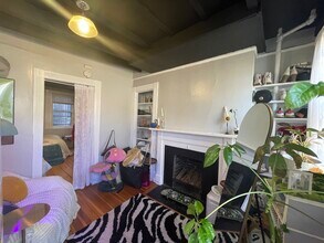 2 Champney Pl, Unit 3 in Boston, MA - Building Photo - Building Photo