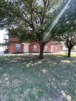 2332 Breezy Dr in Waco, TX - Building Photo